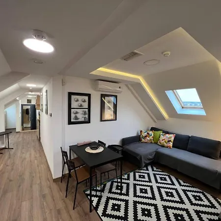 Main Square Apartament Belgrad